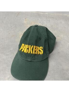 Y2K Vintage Green Bay Packers ’47 Brand Green Strapback Hat